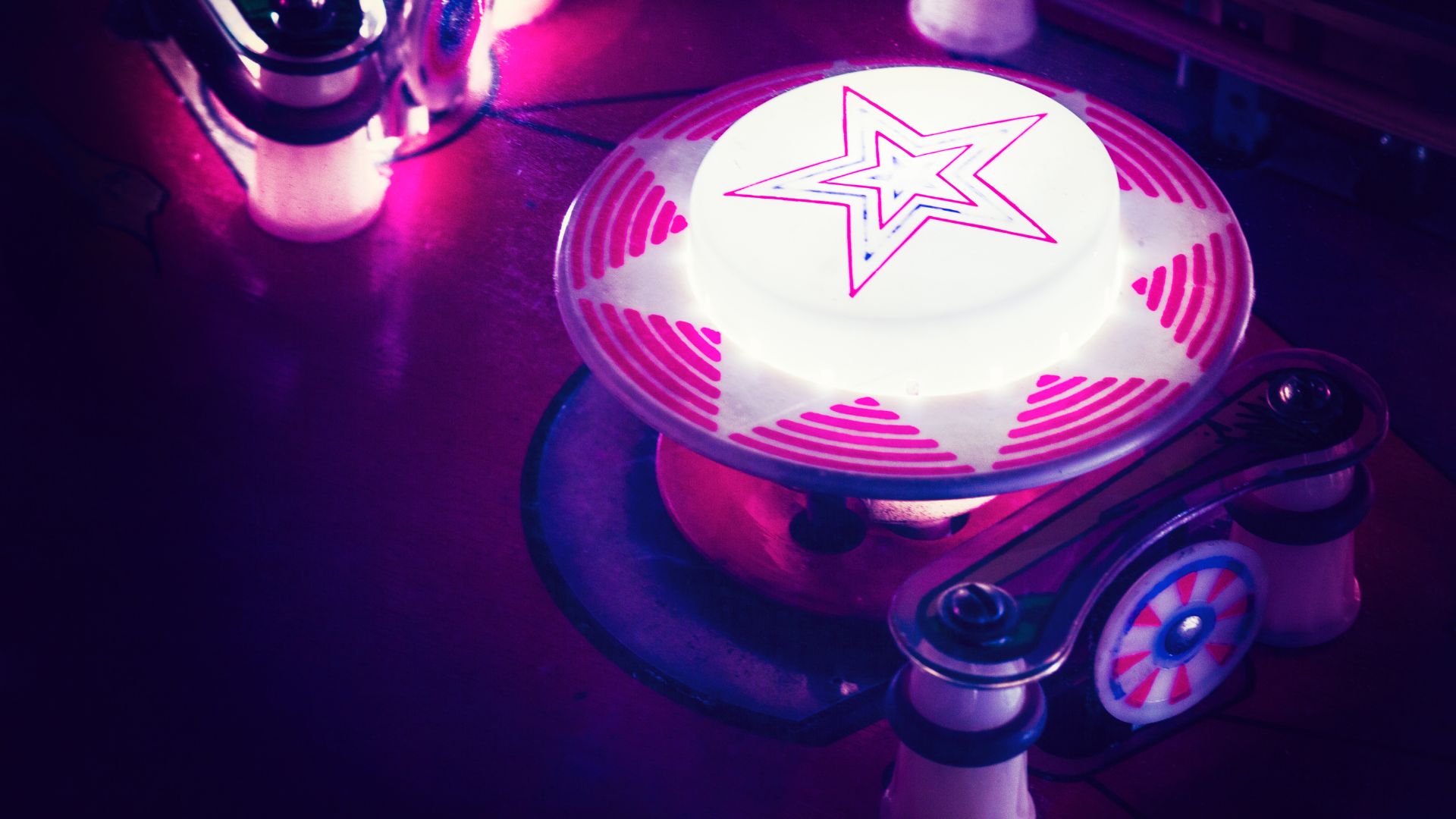 close up pinball machine